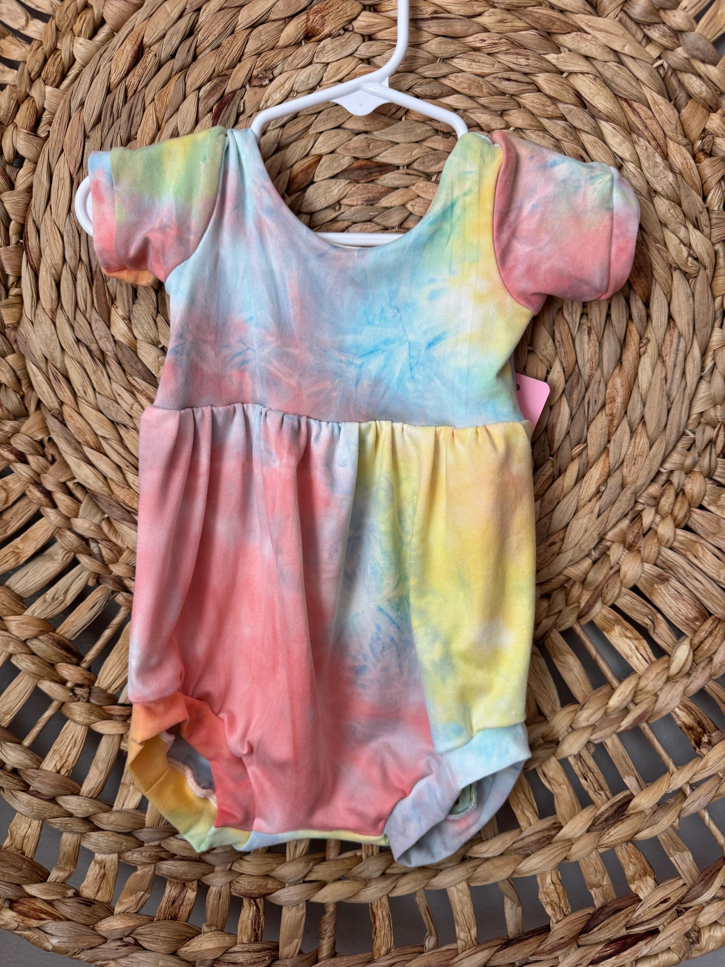 Jersey rainbow romper